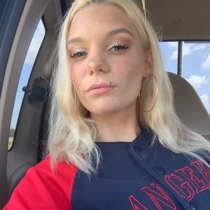 Meet your Posher, Valentine